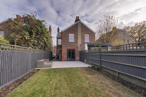 Photo 16- click for photo gallery